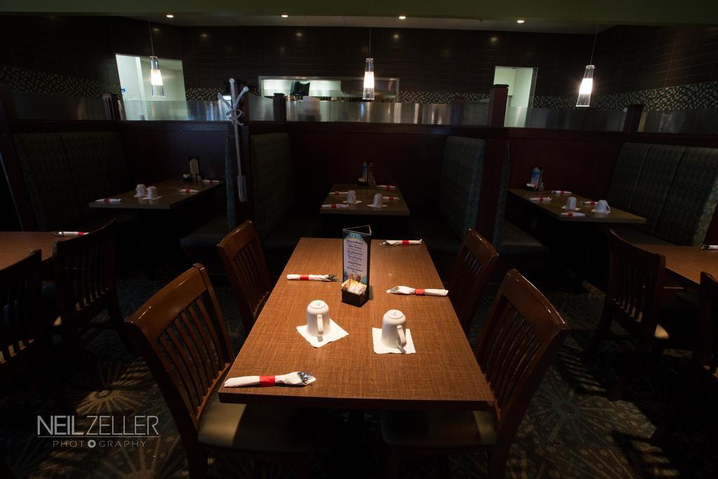 Days Inn & Suites By Wyndham Edmonton Airport Leduc Luaran gambar
