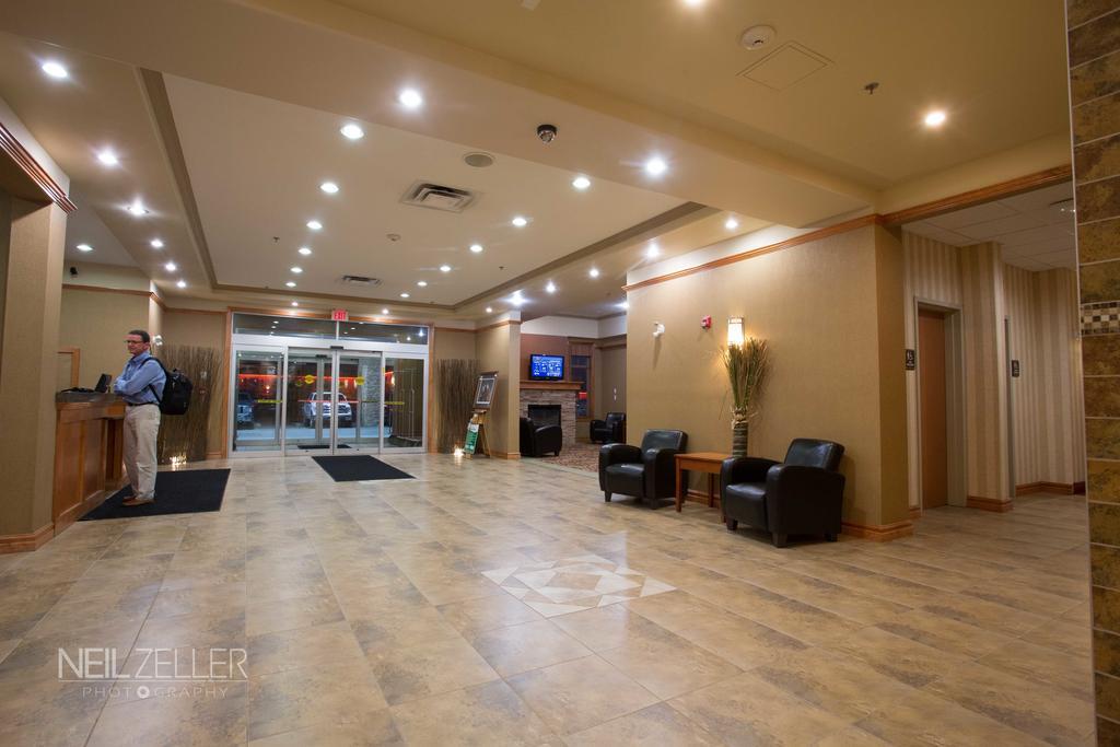 Days Inn & Suites By Wyndham Edmonton Airport Leduc Luaran gambar