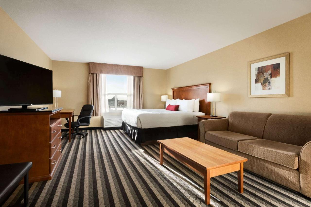 Days Inn & Suites By Wyndham Edmonton Airport Leduc Luaran gambar